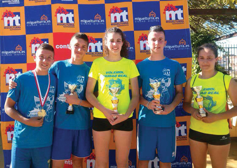 Bronce para los cadetes en vóley-playa