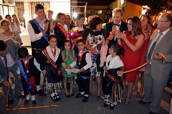 La emoción marca el comienzo de las Fiestas de Torralba, con el pregón musical de la artista local Laura García