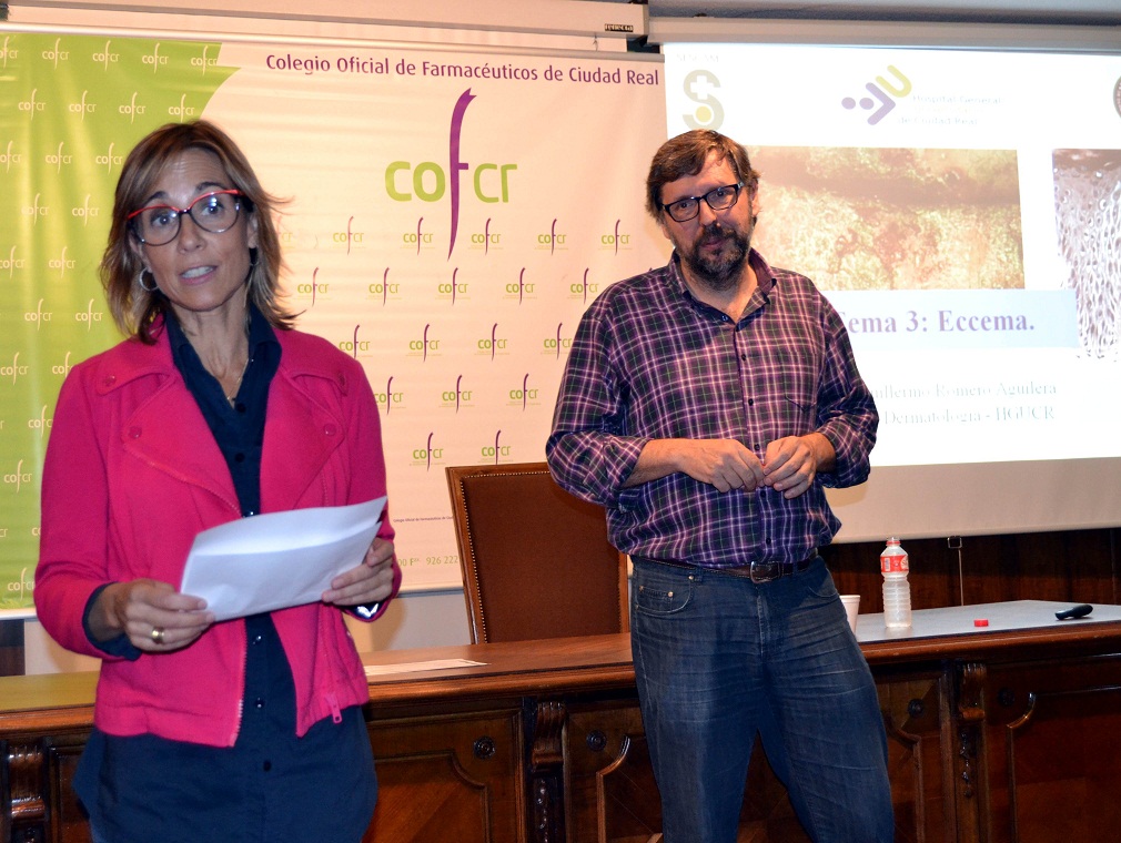 El ciclo de actividades de formación del COF Ciudad  Real 2014-15 se abre con una charla sobre las patologías dermatológicas frecuentes