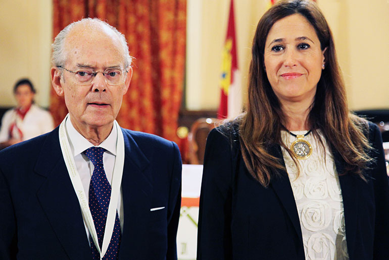 La alcaldesa de Ciudad Real inaugura el Congreso Nacional para racionalizar los horarios españoles