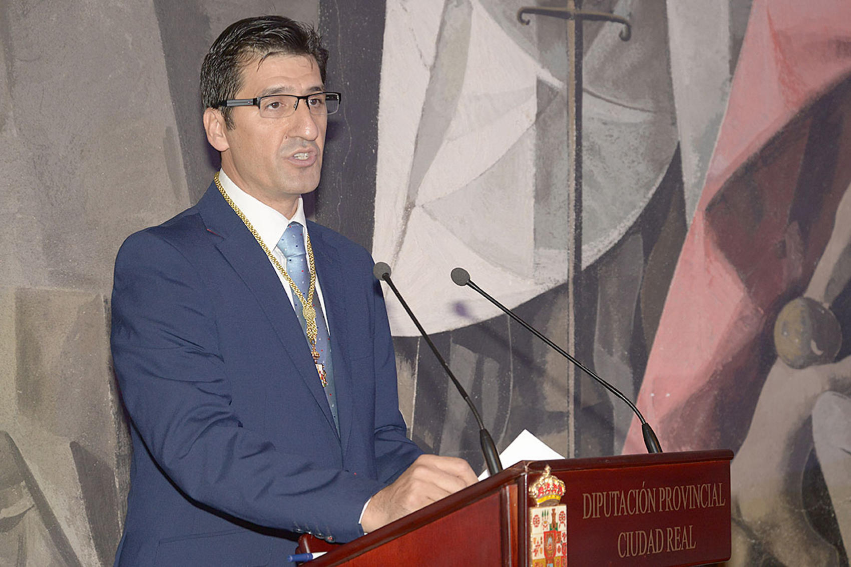 Jose Manuel Caballero se convierte en el sexto presidente de la Diputación provincial de la etapa democrática