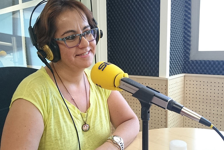 La concejala de Festejos hace un llamamiento a los vecinos para que acompañen a la Ciudadana Ejemplar