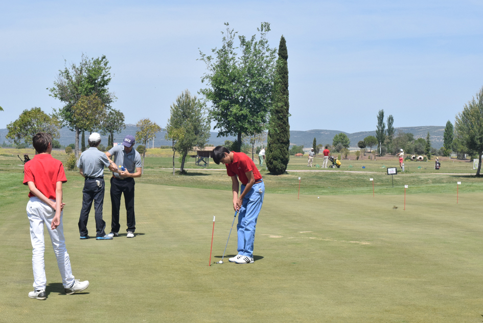 El Club de Golf Ciudad Real lanza una escuela infantil para menores de 5 a 15 años