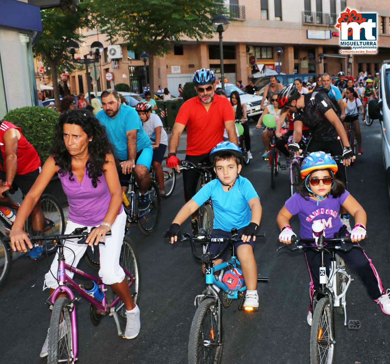 Extraordinaria participación en el Día de la Bicicleta de Miguelturra