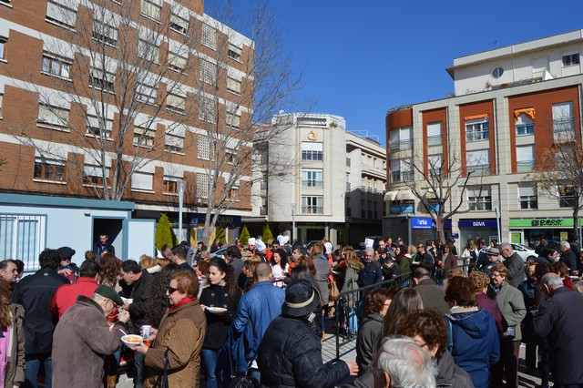 600 personas participan en la Comida Popular de la Federación de Peñas previa al Domingo de Piñata
