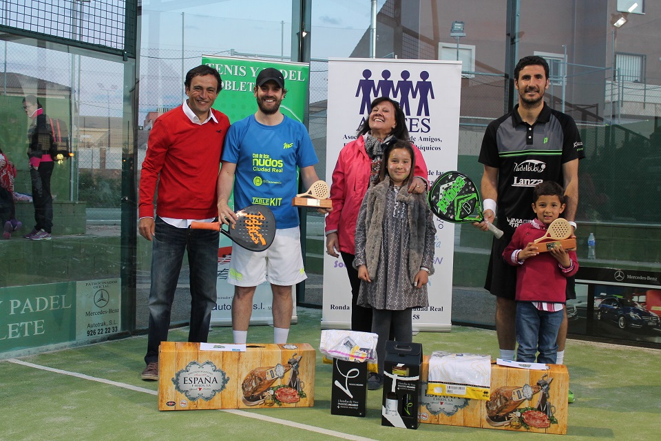 Torneo de pádel en favor de APAFES - Ganadores masculino