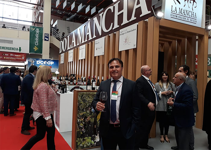 Numerosos invitados en el stand de Ayeryhoy de Fenavin 2019, la edición más ambiciosa de su historia
