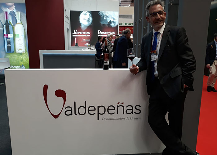 Numerosos invitados en el stand de Ayeryhoy de Fenavin 2019, la edición más ambiciosa de su historia