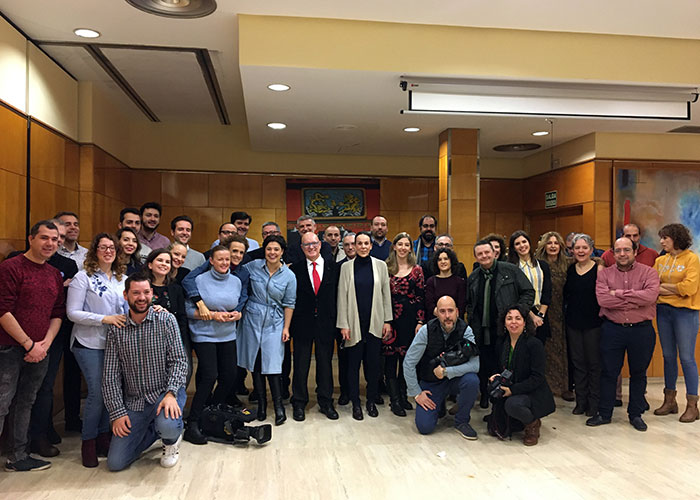Pilar Zamora desea felices fiestas a los periodistas y subraya el esfuerzo por seguir haciendo una Ciudad Real mejor