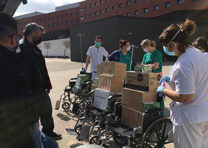 Dépilclub dona 20.000 guantes al Hospital de Ciudad Real y a la empresa de limpieza Nexter, y quiere ahora hacer mascarillas