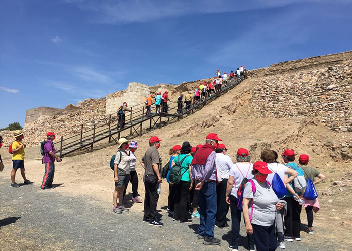El éxito de visitas y valoraciones sobre la ruta “Una batalla entre volcanes” confirma el potencial turístico de Poblete