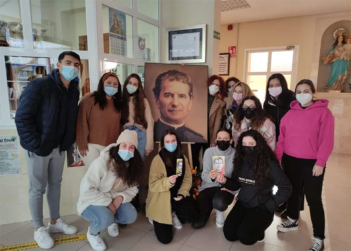 La familia salesiana celebró a la fiesta de San Juan Bosco