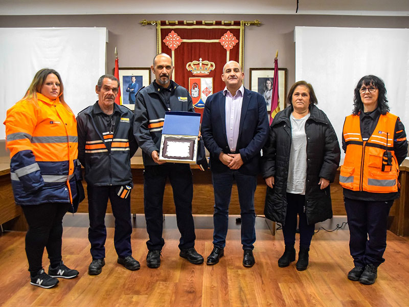 Homenaje del Ayuntamiento de Pozuelo de Calatrava a la Agrupación de Voluntarios de Protección Civil de la localidad