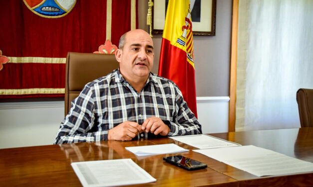 Satisfacción de Julián Triguero ante unos presupuestos generales que dejan la deuda viva a cero euros y las arcas municipales totalmente saneadas