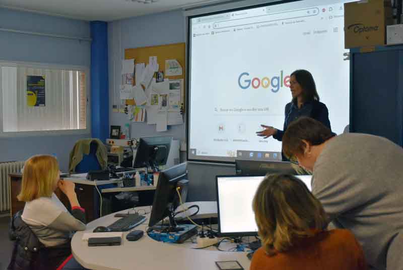 El Centro de Internet acoge un taller sobre ‘eBiblio’