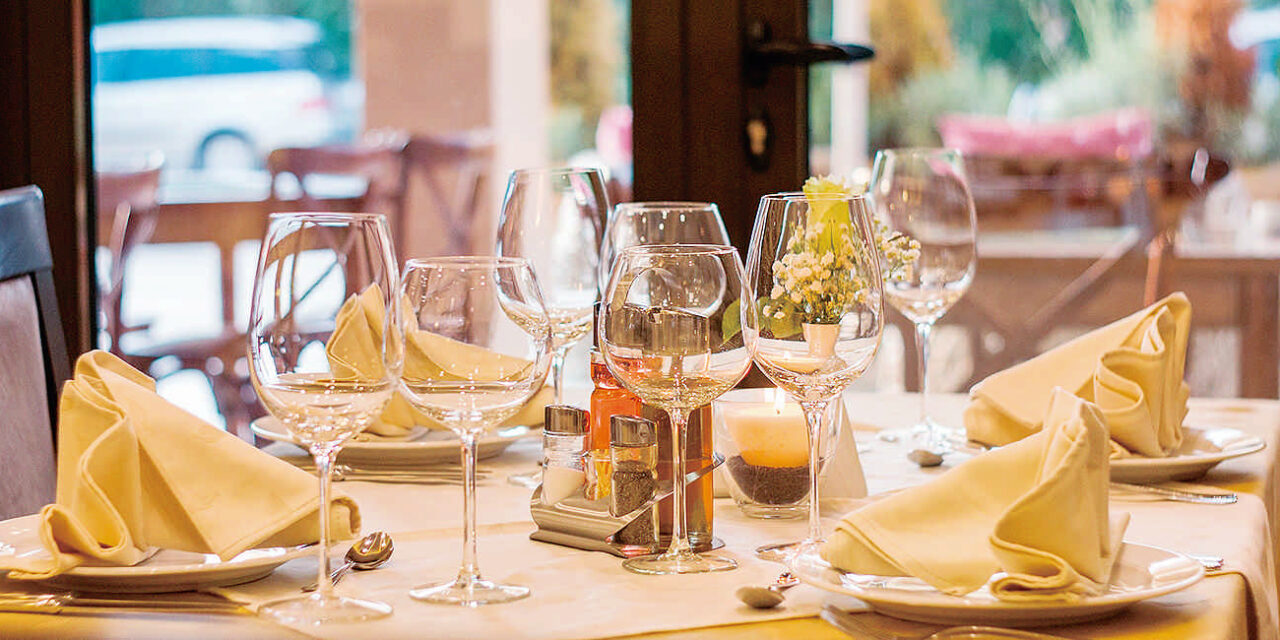 Disfruta de una cena segura sin gluten fuera de casa