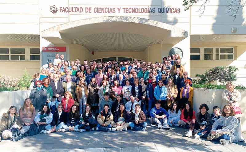 Facultad de Ciencias y Tecnologías Químicas