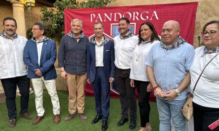 Juan Luis Huertas, Pandorgo 2024, se presenta en sociedad “muy feliz, con un sueño que se va a hacer realidad”