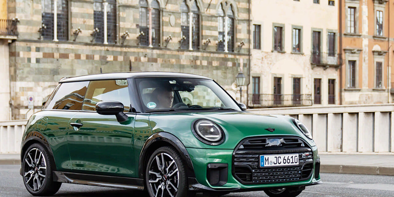 Nuevo Mini Cooper S: diseño deportivo con prestaciones típicas de la marca