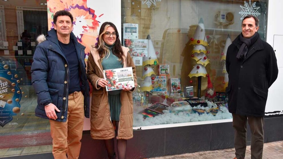 Papelería My Paper gana el Concurso de Escaparates Navideños de Miguelturra