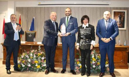 Los Farmacéuticos de Ciudad Real nombran Colegiado Distinguido a Francisco Izquierdo, presidente del Colegio entre 2015 y 2023