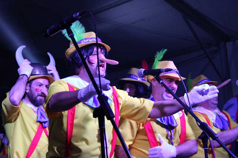 Las chirigotas daimieleñas calientan motores para un Carnaval lleno de humor y tradición