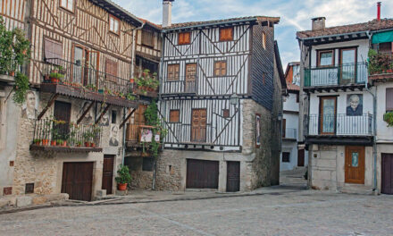 Mogarraz, el pueblo de las mil caras