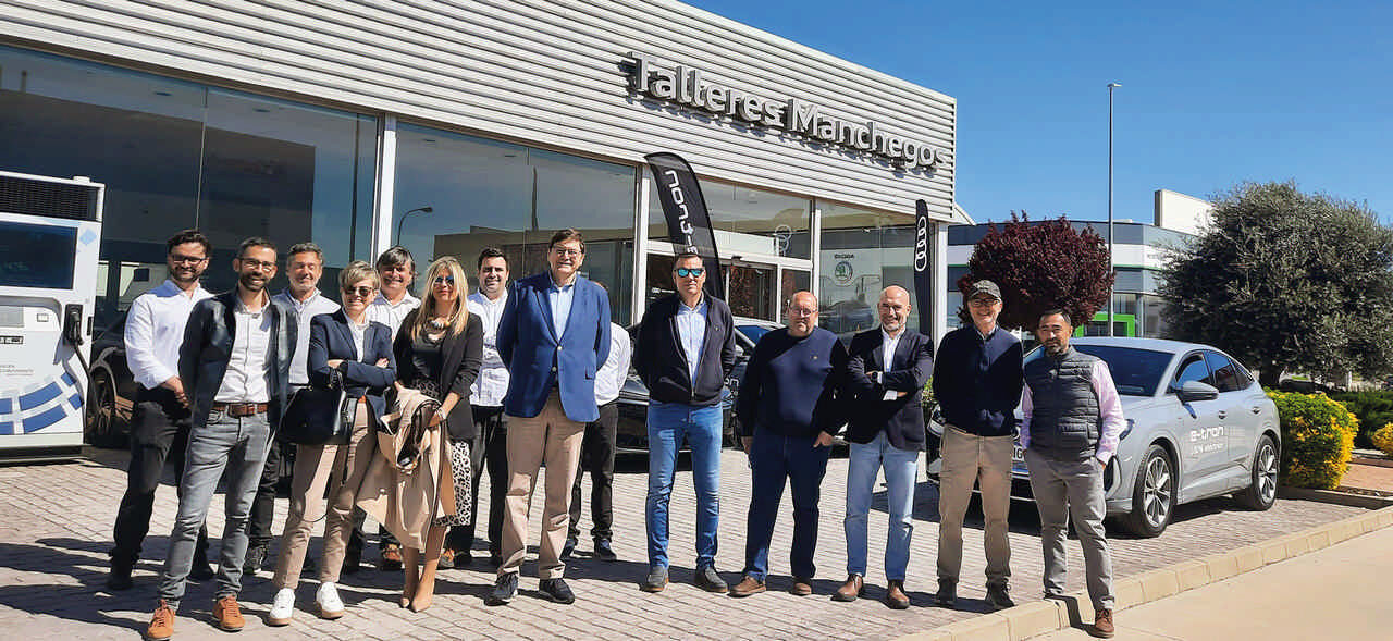 Talleres Manchegos de Alcázar de San Juan acogió un Test-Drive de diferentes modelos eléctricos Audi