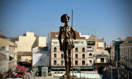 Abierto plazo para presentar candidaturas a Ciudadano ejemplar 2025, en el 45º aniversario de su creación