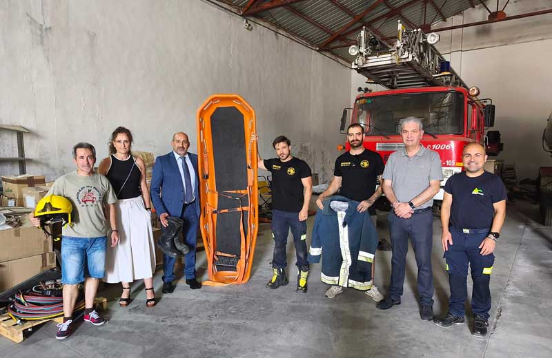 El SCIS realiza una donación solidaria a Bomberos Sin Fronteras para proyectos de extinción de incendios y salvamento en Sudamérica