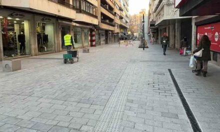 Movilidad difunde los sentidos de circulación y sistemas de control tras la apertura de la zona peatonal