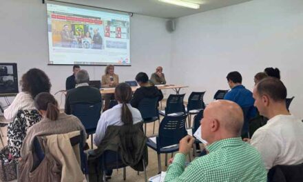 María José Escobedo informa a los responsables de los centros educativos sobre la convocatoria de subvenciones