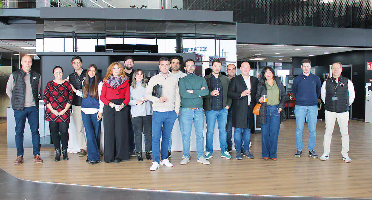 Autotrak celebró una jornada de furgonetas eléctricas Mercedes-Benz