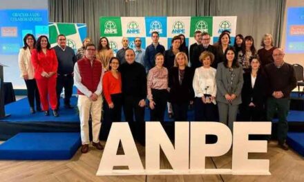 Oliva Carretero, redactora de Ayer&hoy, XXII Premio Periodismo Educativo de ANPE Ciudad Real