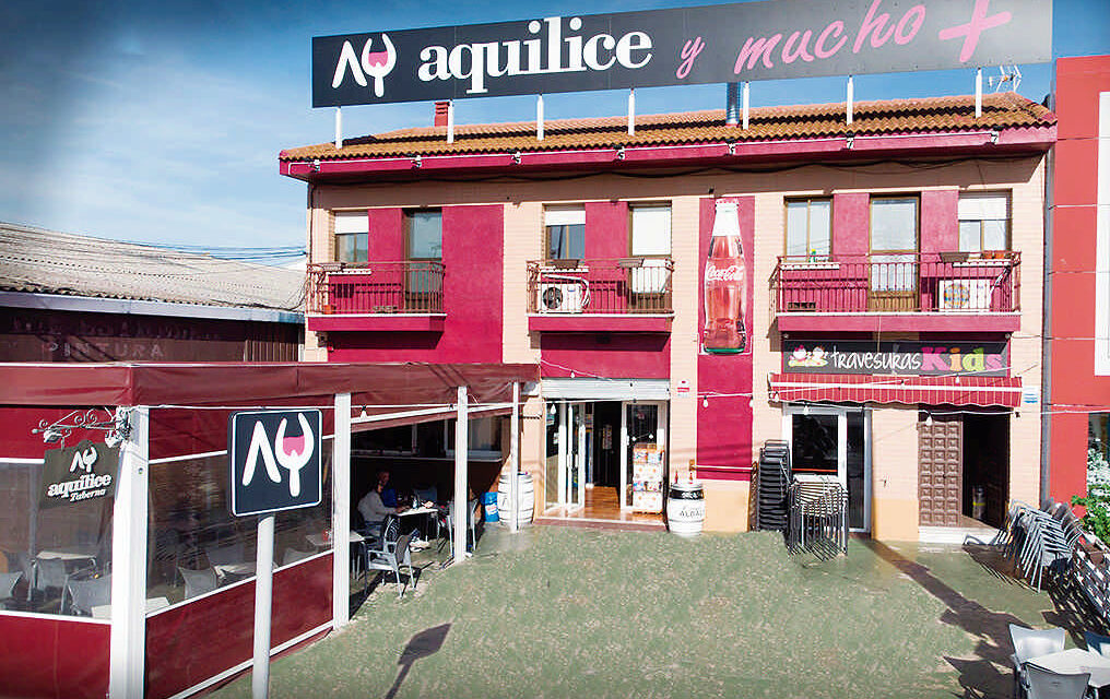 Taberna Aquilice y Mucho Más (Miguelturra): Lugar de culto juvenil y familiar