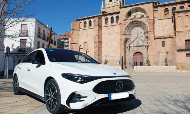 Mercedes-Benz revoluciona el segmento compacto con el nuevo CLA eléctrico