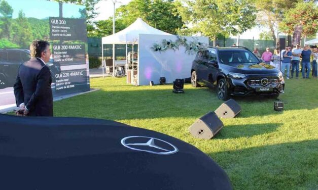 Autotrak Mercedes-Benz, concesionario perteneciente al Grupo Unione Movilidad, presenta sus nuevos SUV eléctricos GLB y GLC en una apuesta por la innovación y la movilidad sostenible