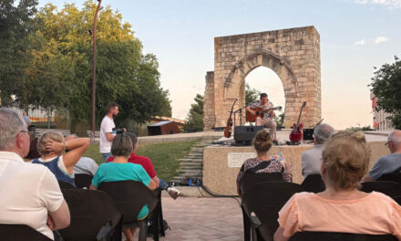 La música vuelve al Arco del Torreón con el inicio de una nueva edición de Los Lunes del Arco