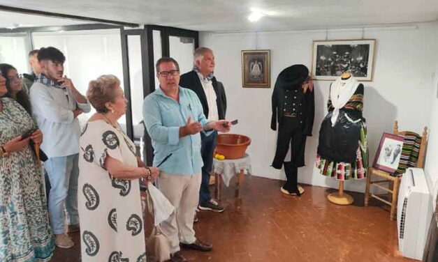Cañizares agradece a Mazantini sus 85 años de historia: “son verdaderos custodios de nuestras tradiciones”