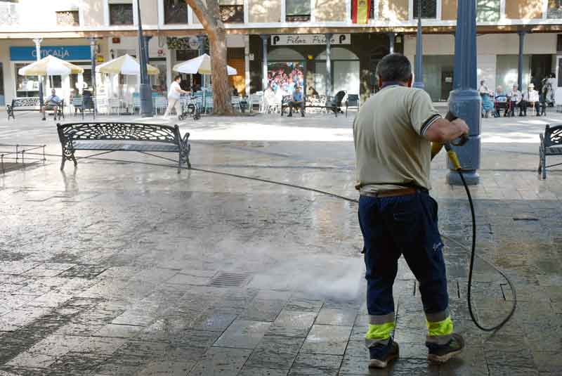 Daimiel intensifica los trabajos de acondicionamiento de cara a la Feria y Fiestas