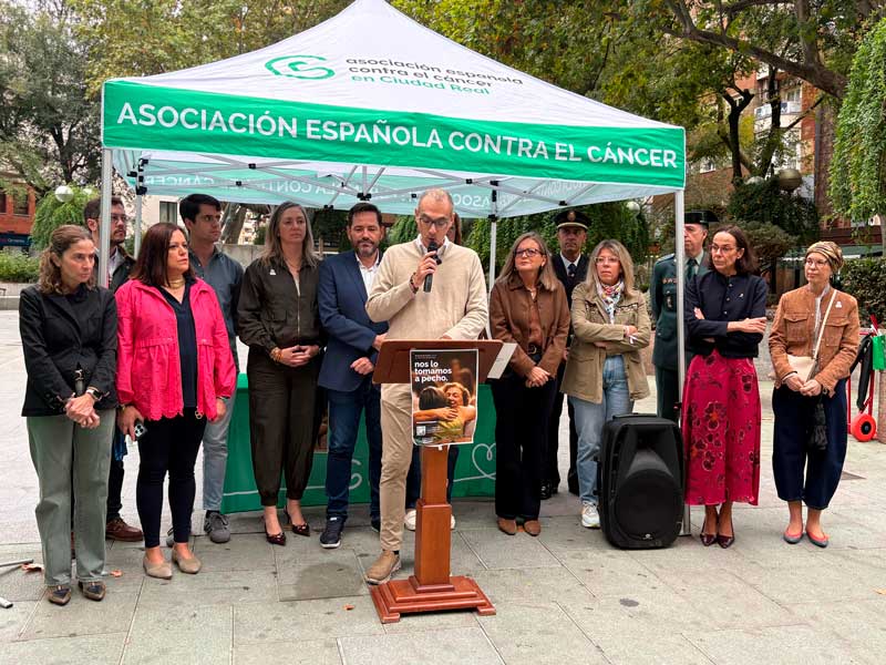 AMUMA y la AECC reclaman más recursos y una atención integral frente al cáncer de mama
