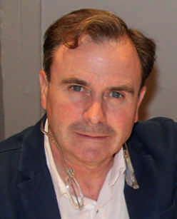 Miguel Alberdi    Decorador