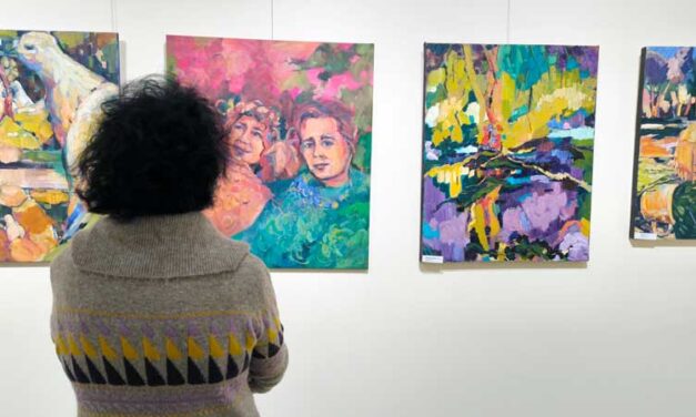 El Museo Elisa Cendrero acoge la exposición “La manifestación de la música en el color”